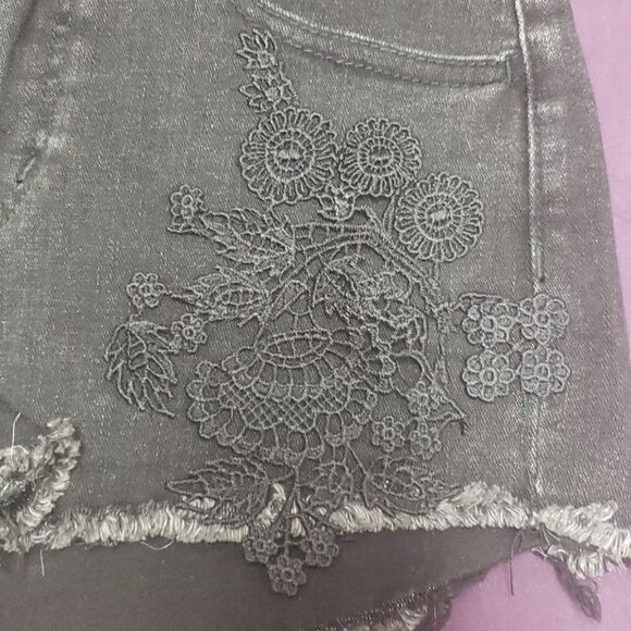 𝅺american Eagle High Rise Shorty Black Jean Short Size 0 New Perfect for Summer! - Picture 2 of 8